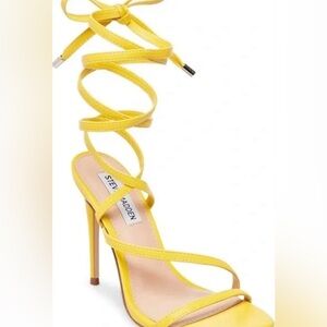 Steve Madden amberlyn tie up heels